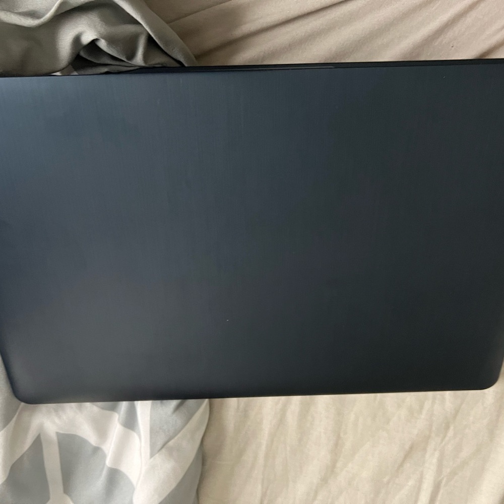 Lenovo
ideapad 3-15ITL6 Laptop - Type 82H8